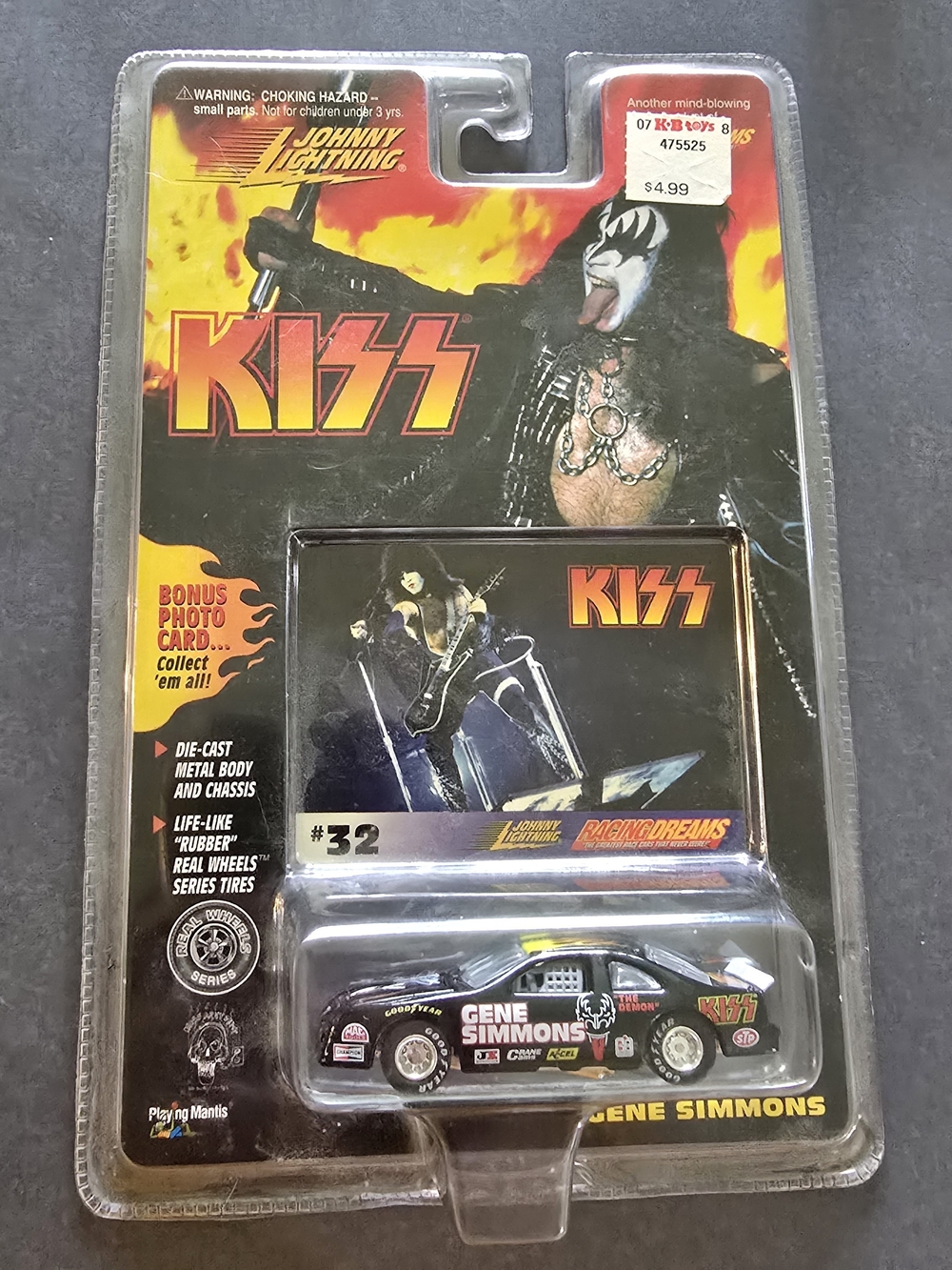 Kiss Black & Red Gene Simmons Die-Cast Racing Car #32 mint NWT